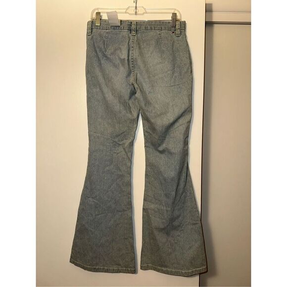 Tommy Jeans Juniors Light Wash Denim Flare Y2K Size 7 NWT - Picture 5 of 12